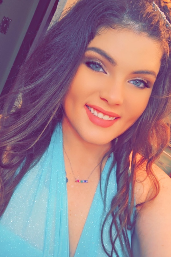 Cruise Brothers Travel Agent Evelyn Adams